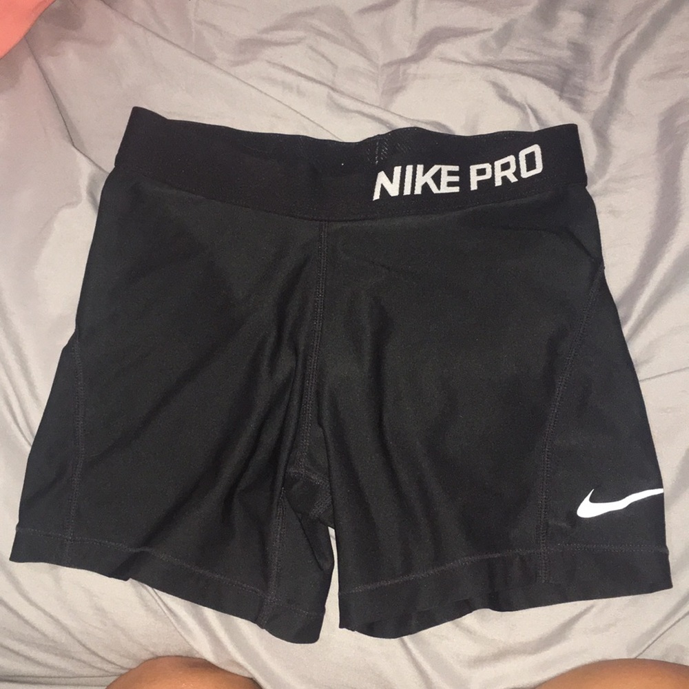 COPY - Nike Pros